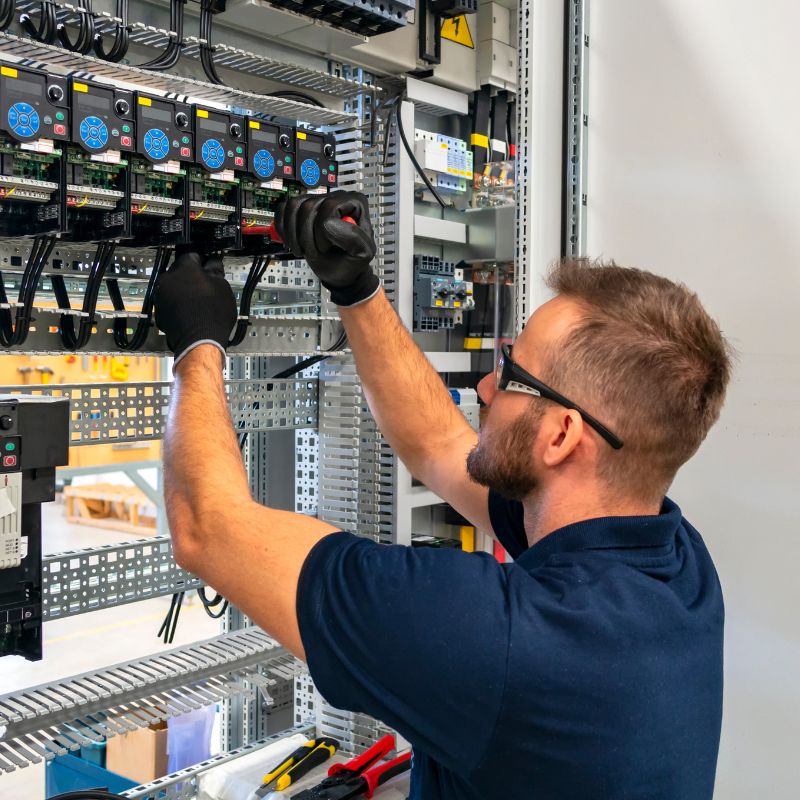 Elektroinstallationen im Kanton Schwyz
